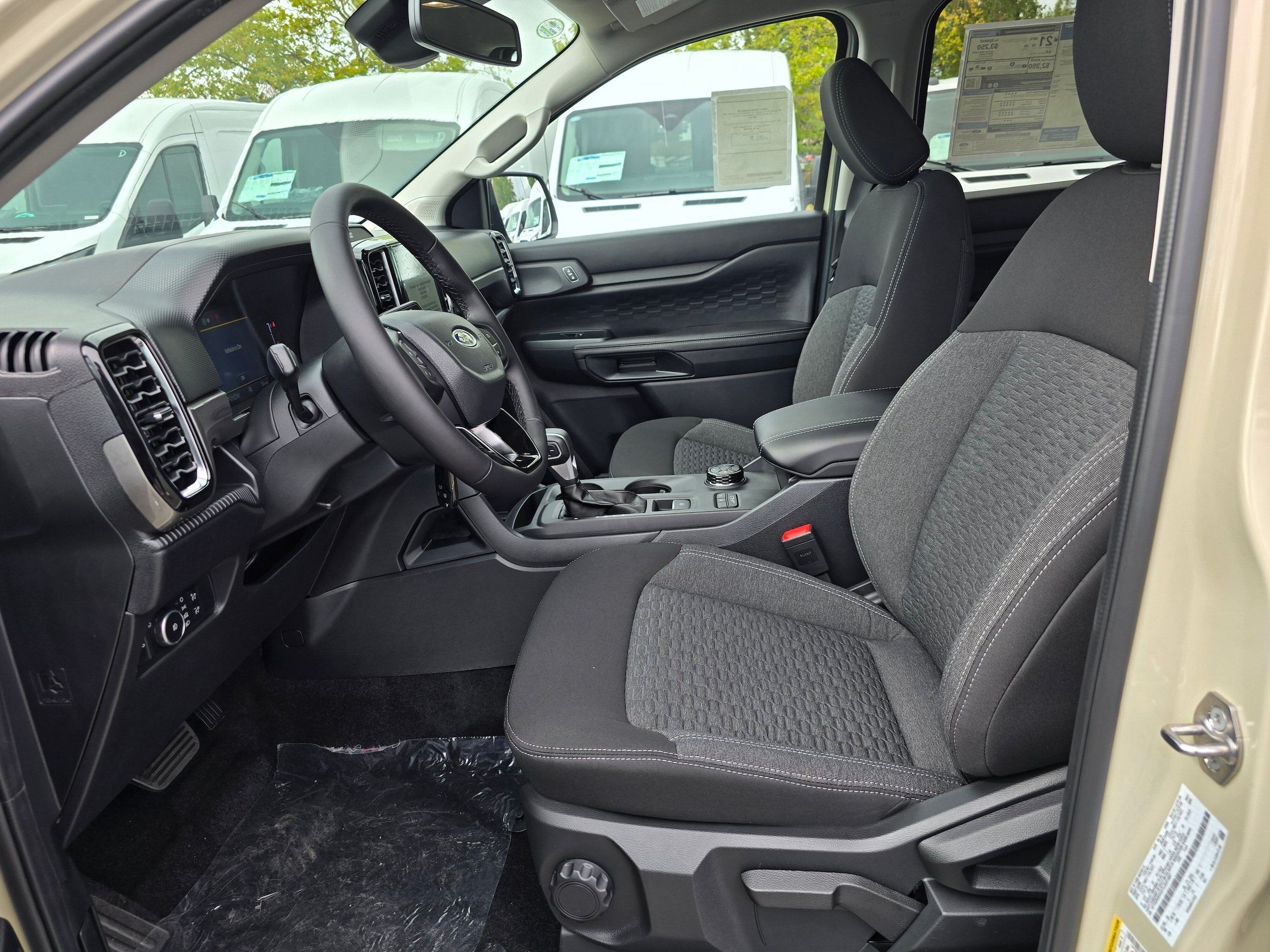 New 2026 Ford Ranger XLT w/ FX4 Off-Road Package AWD/4WD image 12