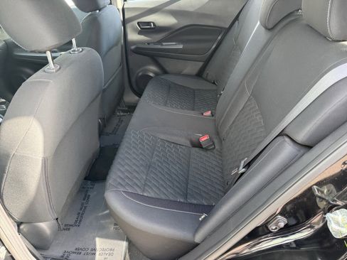 Used 2021 Nissan Kicks S image 13