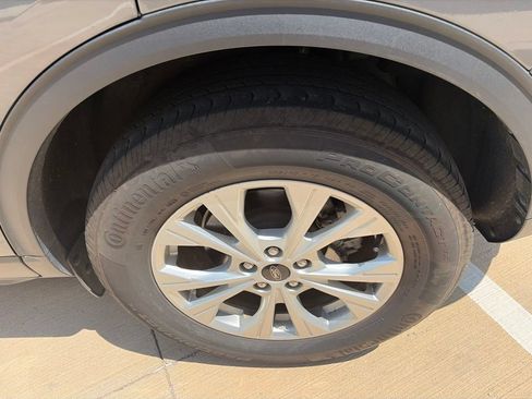 Certified 2025 Ford Escape Active AWD/4WD image 10