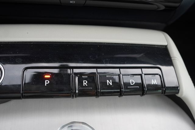Used 2025 Lincoln Navigator L Reserve AWD/4WD image 35