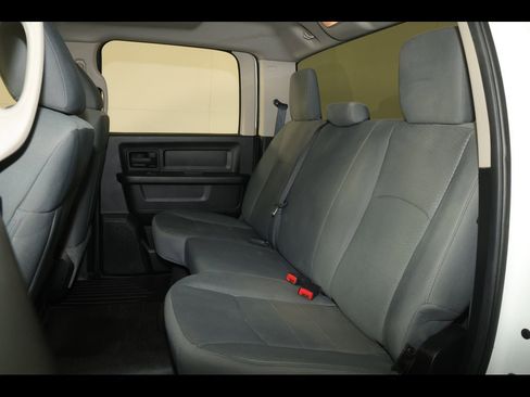 Used 2014 RAM 1500 Express image 17