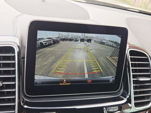 Used 2019 Mercedes-Benz GLS 450 4MATIC image 29
