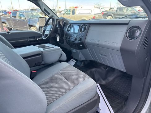 Used 2016 Ford F250 XL w/ Power Equipment Group image 28