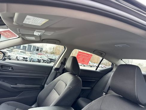 Used 2025 Nissan Altima 2.5 S image 22