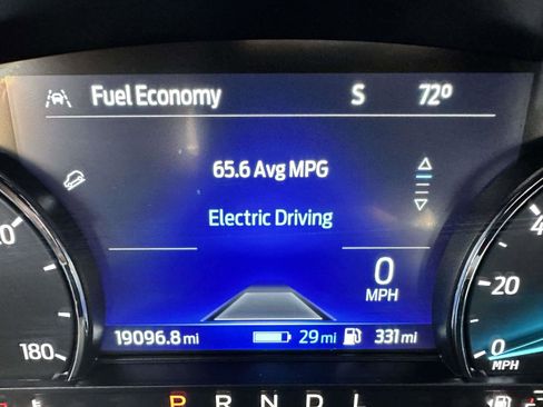 Used 2022 Ford Escape SEL image 31