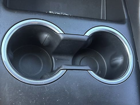 Used 2022 GMC Yukon SLT w/ SLT Premium Package image 49