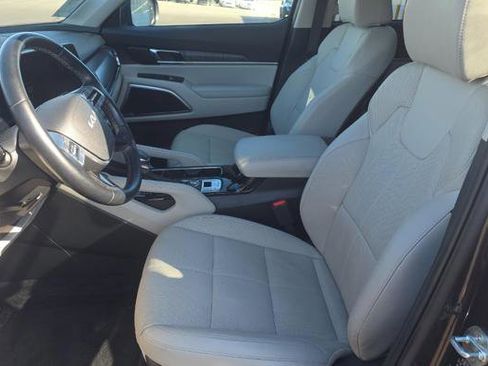 Used 2025 Kia Telluride EX X-Line image 8