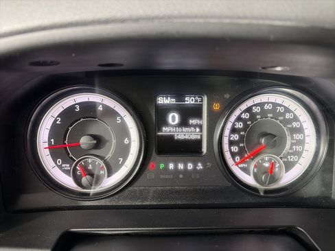 Used 2016 RAM 1500 Express image 26