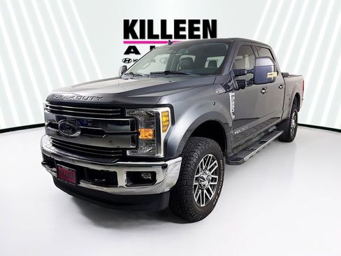 Used 2019 Ford F250 Lariat w/ Lariat Ultimate Package image 3