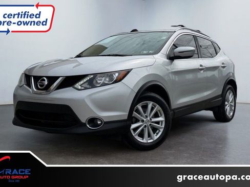 Used 2018 Nissan Rogue Sport SV w/ SV All-Weather Package AWD/4WD image 1