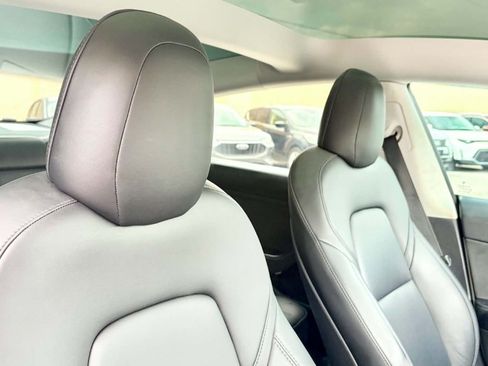 Used 2022 Tesla Model 3 Long Range AWD/4WD image 14