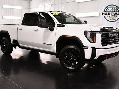 Used 2024 GMC Sierra 2500 AT4 w/ AT4 Premium Plus Package