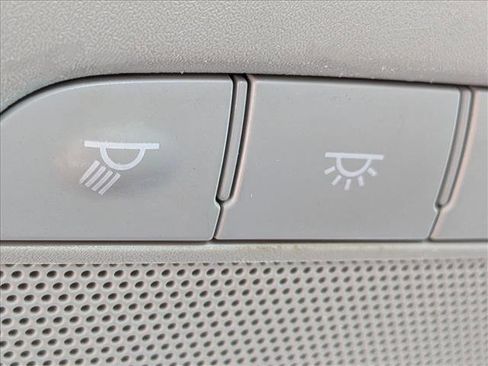 Used 2016 Nissan Altima 2.5 SV image 13