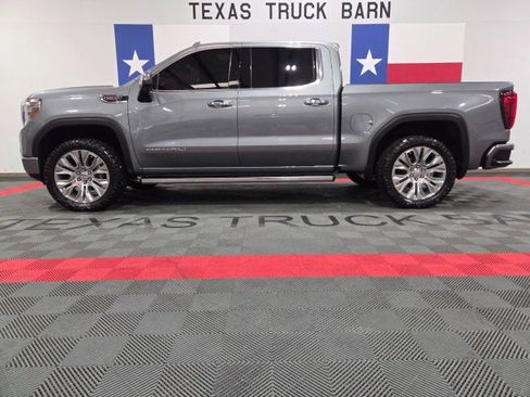 Used 2022 GMC Sierra 1500 Denali w/ Denali Premium Package image 1