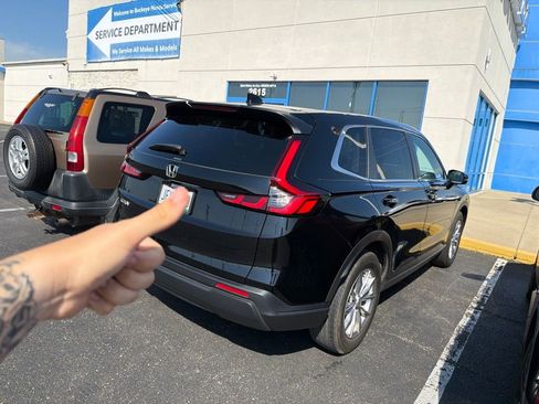 Used 2024 Honda CR-V EX image 6