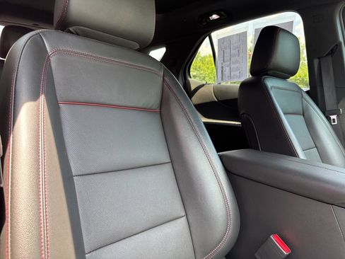 Used 2023 Chevrolet Equinox RS w/ RS Leather Package image 62