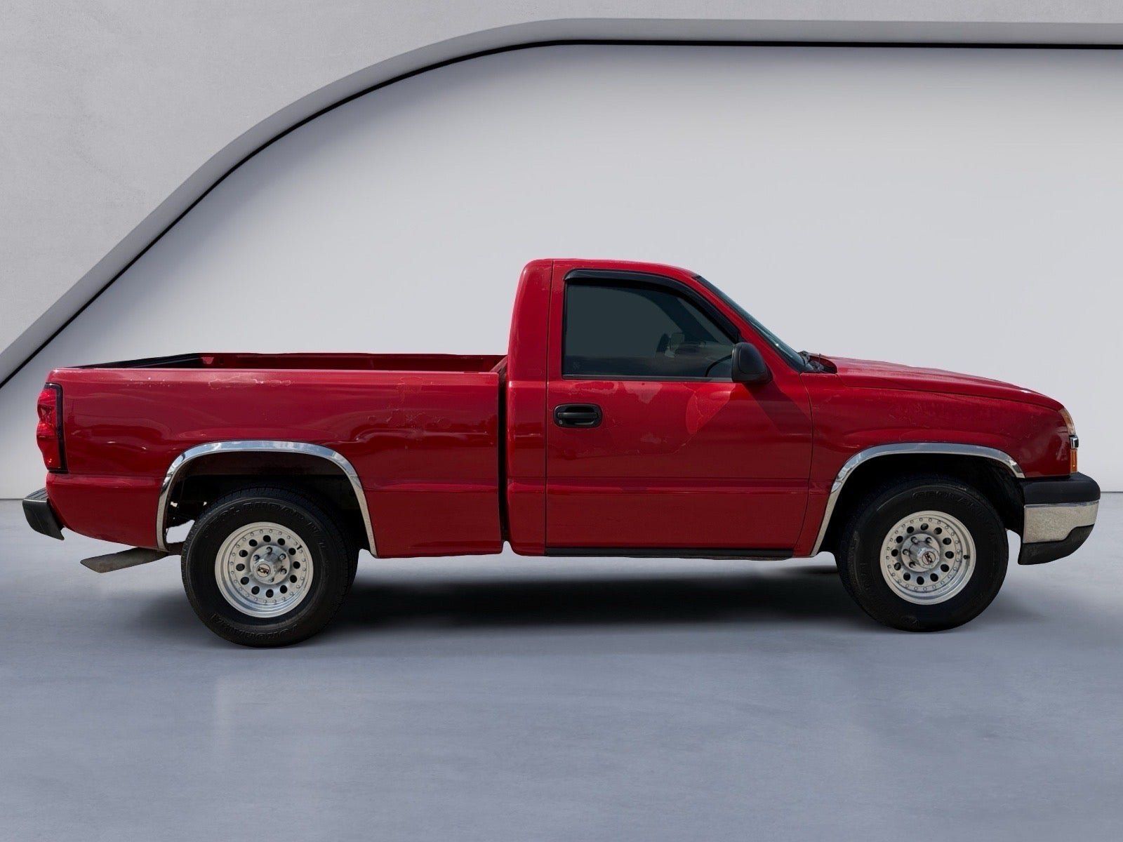 Used 2004 Chevrolet Silverado 1500 W/T RWD image 6