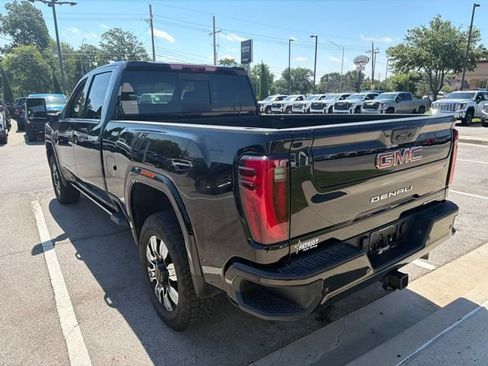 Used 2026 GMC Sierra 2500 Denali w/ Technology Package AWD/4WD image 11