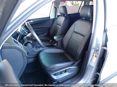 Used 2021 Volkswagen Tiguan S FWD image 17