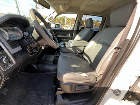 Used 2017 RAM 1500 Tradesman image 25