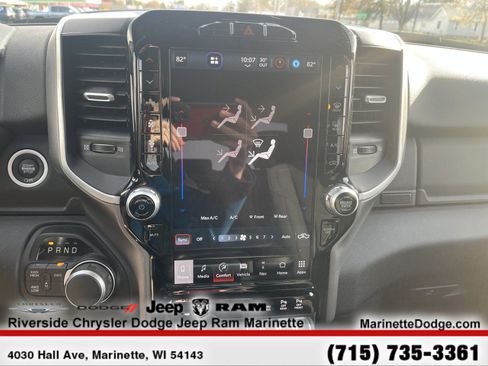 Used 2024 RAM 2500 Big Horn w/ Sport Appearance Package image 17