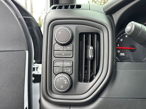 New 2026 Chevrolet Silverado 2500 Custom w/ Custom Value Package image 20