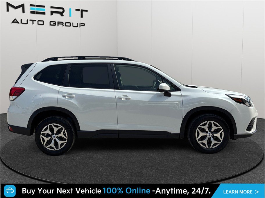 Used 2024 Subaru Forester Premium AWD/4WD image 10