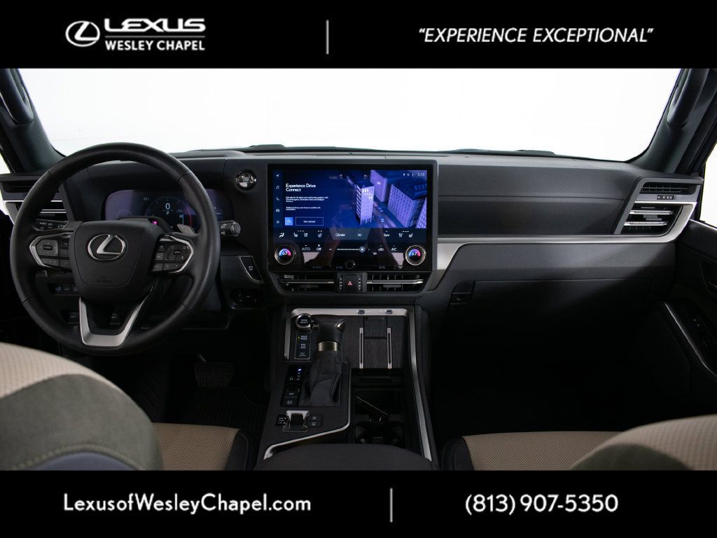 Certified 2025 Lexus GX 550 AWD/4WD image 16
