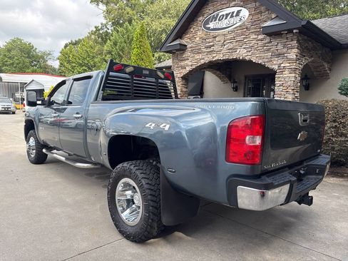 Used 2008 Chevrolet Silverado 3500 LTZ w/ EZ-Lift Tailgate Package AWD/4WD image 3