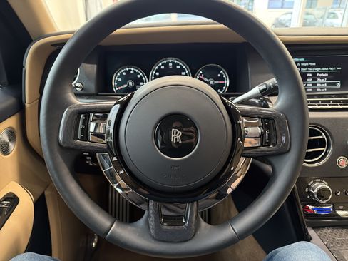 Certified 2024 Rolls-Royce Cullinan Black Badge AWD/4WD image 20