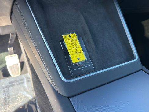 Used 2026 Tesla Model Y Long Range image 36