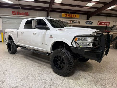 Used 2022 RAM 2500 Laramie w/ Safety Group B AWD/4WD image 11