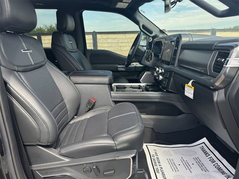 Certified 2025 Ford F250 Platinum image 11