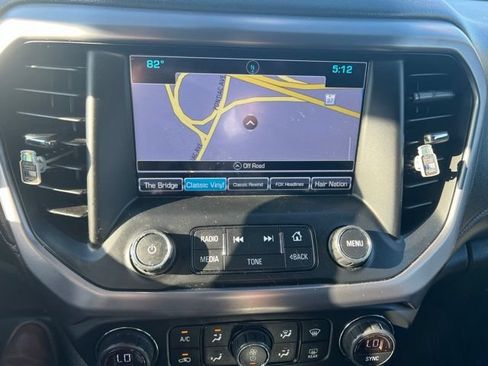 Used 2019 GMC Acadia SLT AWD/4WD image 13
