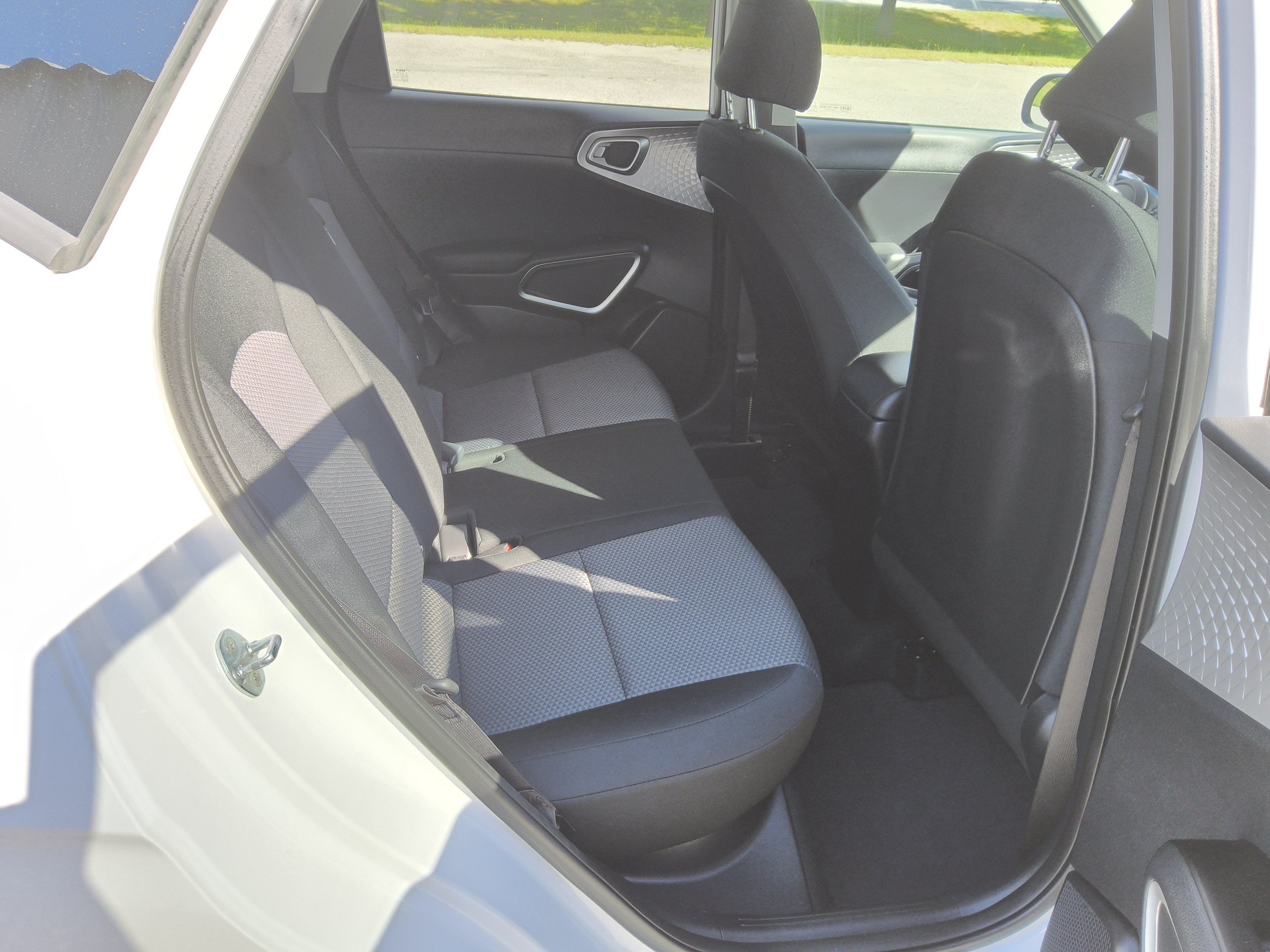 Used 2022 Kia Soul LX FWD image 24