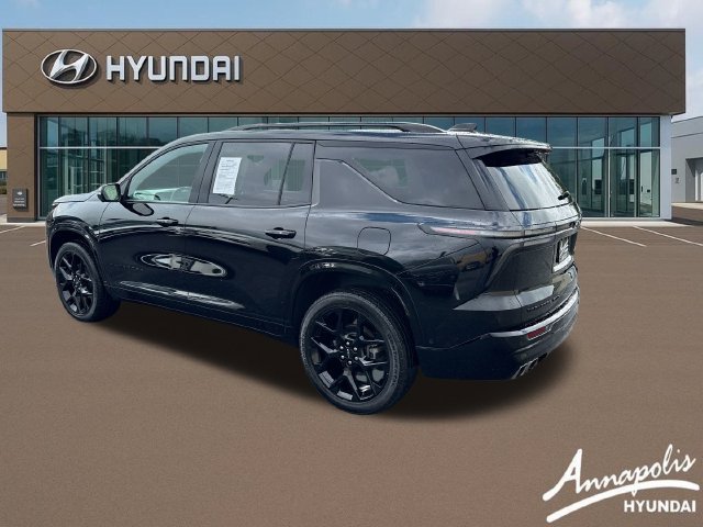Used 2024 Chevrolet Traverse RS AWD/4WD image 3