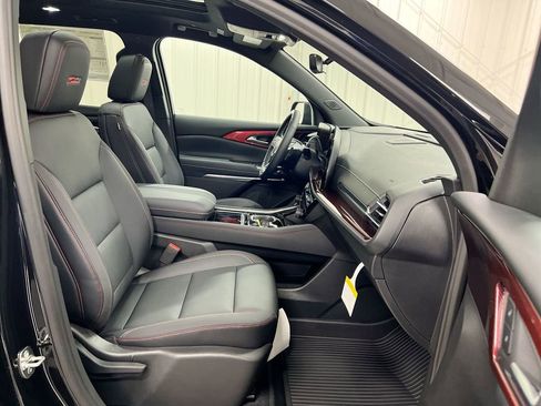 New 2026 Chevrolet Traverse Z71 w/ Enhanced Driving Package image 23