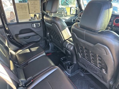 Used 2020 Jeep Gladiator Rubicon image 22