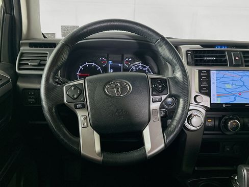 Used 2024 Toyota 4Runner SR5 Premium image 17