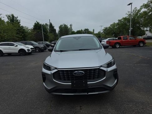 Used 2023 Ford Escape Active AWD/4WD image 4
