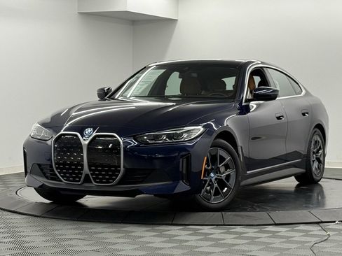 Used 2024 BMW i4 eDrive35 w/ Convenience Package image 2