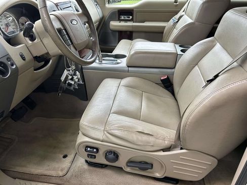 Used 2007 Ford F150 Lariat RWD image 11