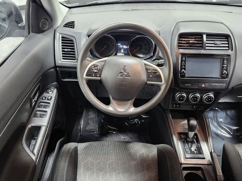 Used 2021 Mitsubishi Outlander Sport ES image 23