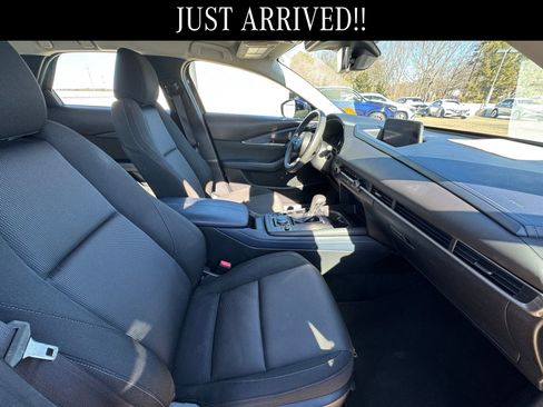 Used 2021 MAZDA CX-30 FWD 2.5 S image 9