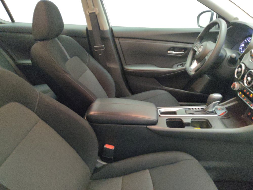 Used 2024 Nissan Sentra SV FWD image 21