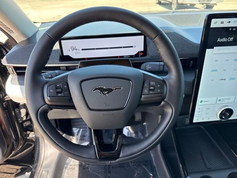 Certified 2025 Ford Mustang Mach-E Premium RWD image 14
