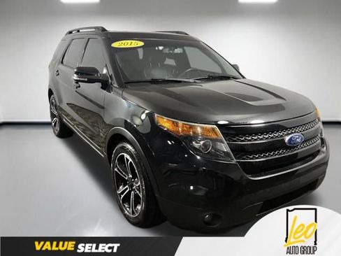 Used 2015 Ford Explorer Sport w/ Equipment Group 401A AWD/4WD image 8