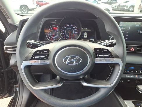 Used 2023 Hyundai Elantra SEL FWD image 24