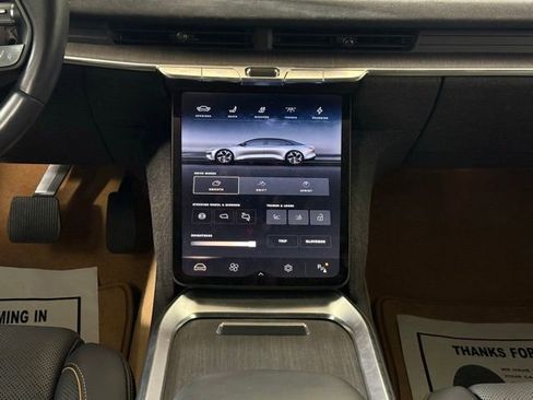 Used 2022 Lucid Air Grand Touring image 26