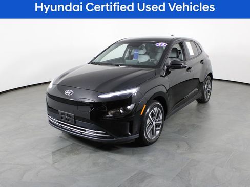 Certified 2023 Hyundai Kona SE image 2